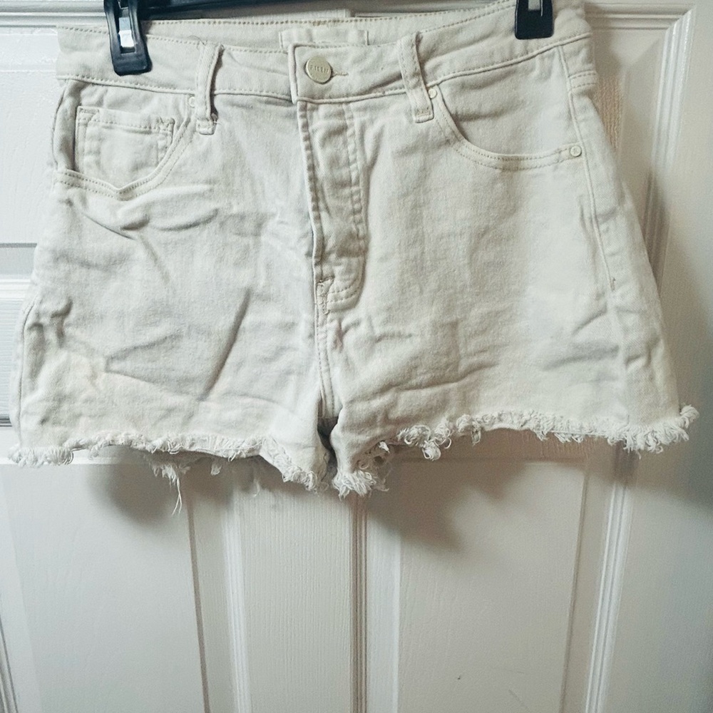 Women's Off-White Frayed Hem Jean Shorts Medium